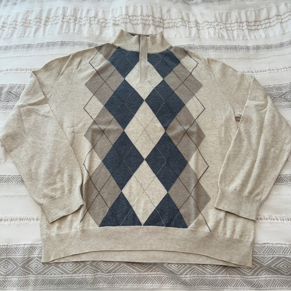 MOVING SALE🌟 Men’s cotton argyle sweater - Picture 1 of 4